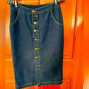 Jean skirt with buttons, wore only a few times